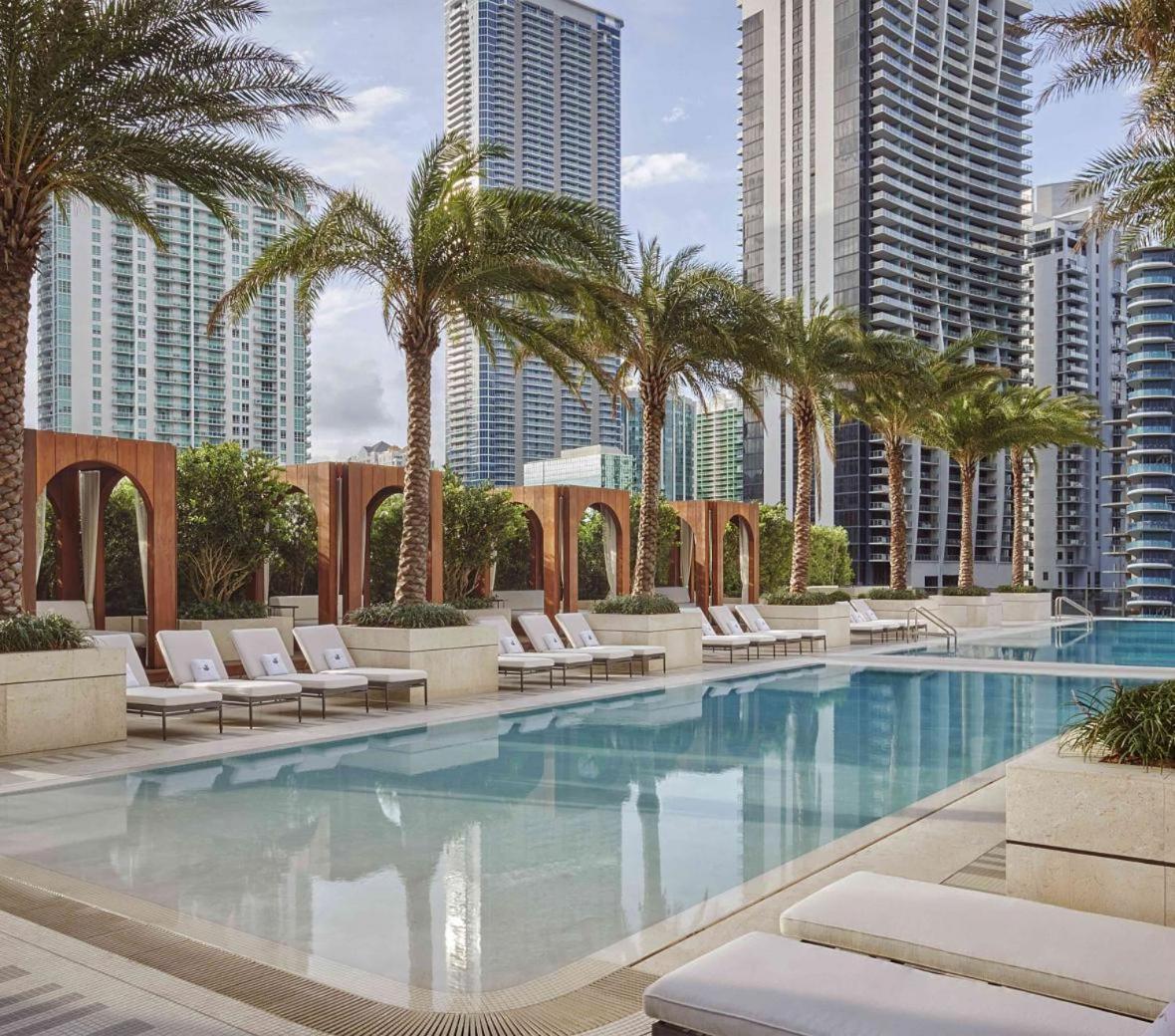 Wonderful King Suite With Pool At Sls Lux Brickell Miami Exterior foto